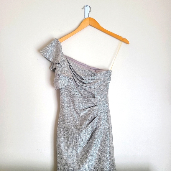 Hailey Logan One Shoulder Silver Dress - Picture 1 of 16